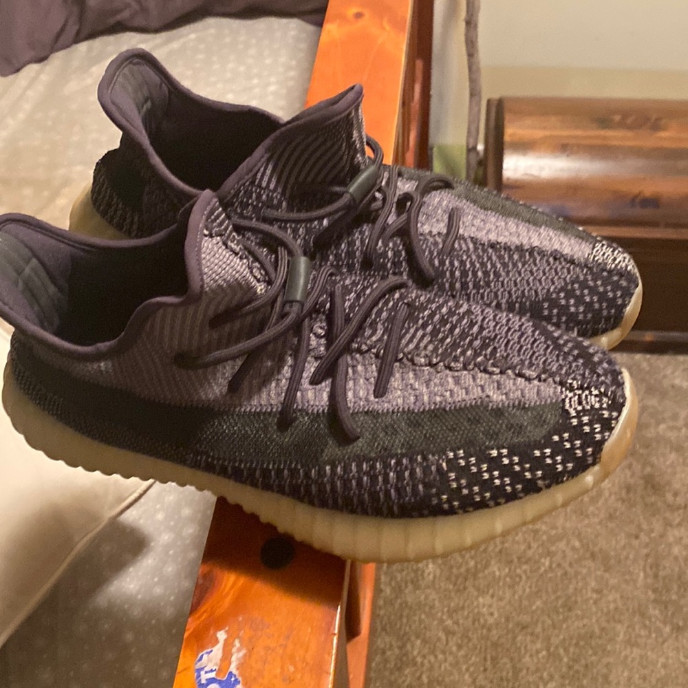 COPY - Yeezy 350 blacks